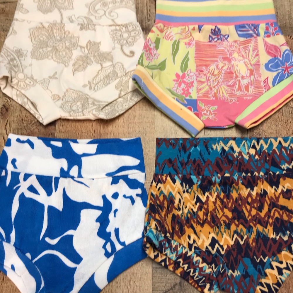 9/12 months bummies lot of 4